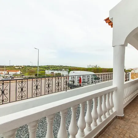 Hébergement de vacances D02 - Carrob Street House *