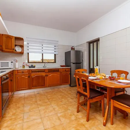 Hébergement de vacances D02 - Carrob Street House Lagos